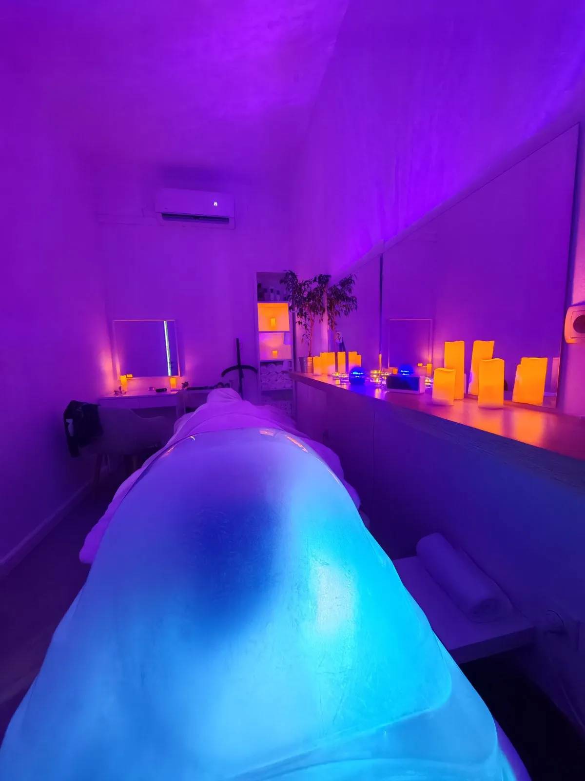 ALORA Head Spa And Beauty Studio