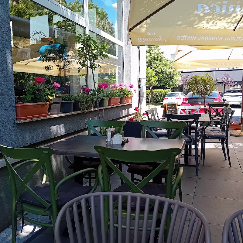 Bistro Health 'n' Joy — photo 2