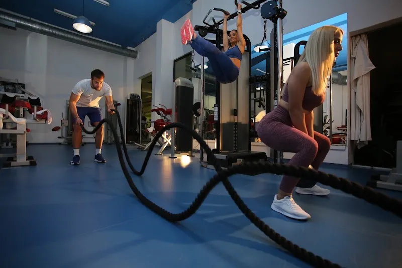 CHAMPION GYM
