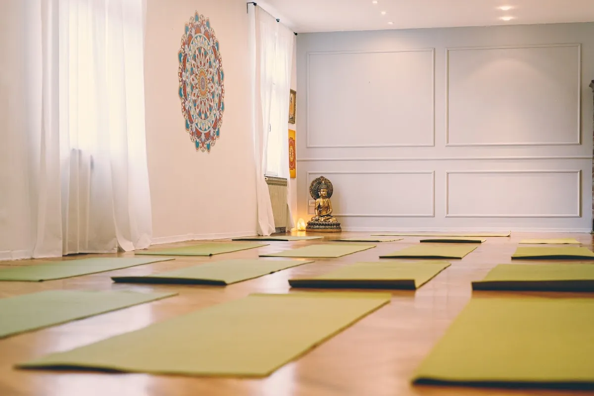 Dharma Yoga Centar