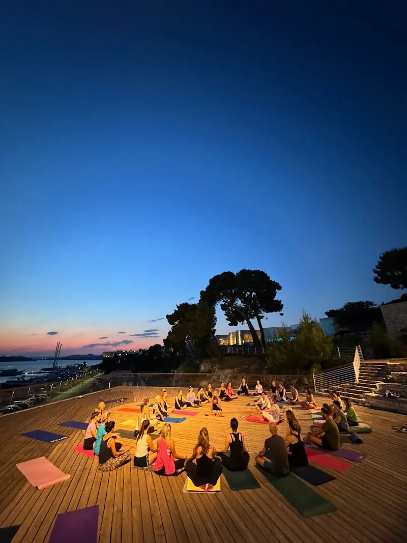 Divine Yoga Studio
