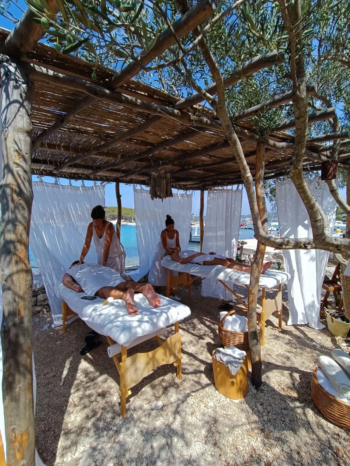 Equilibrium Massages