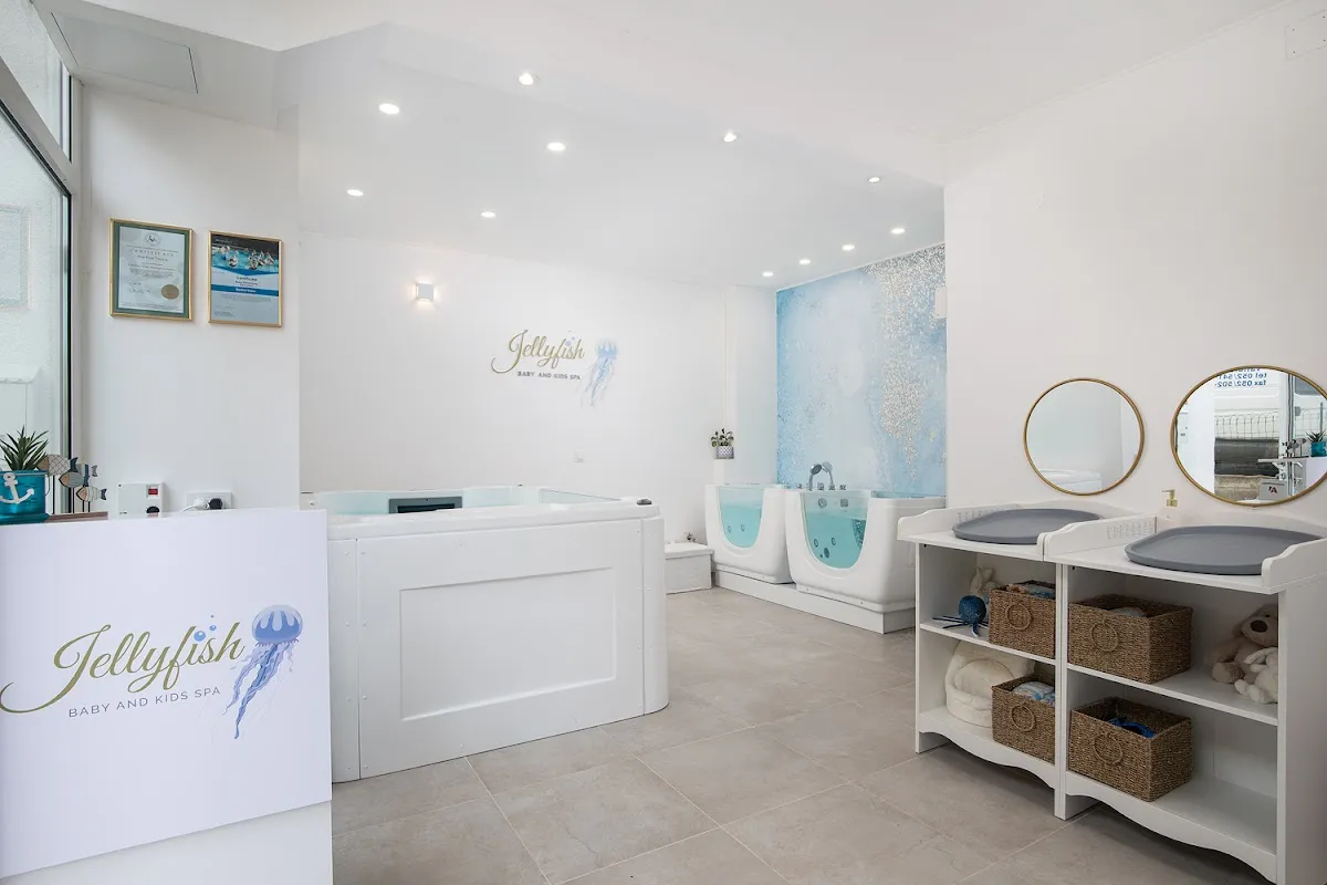 Jellyfish baby and kids spa