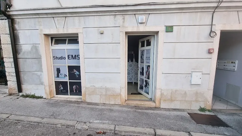 M.L.M. | EMS Treninzi