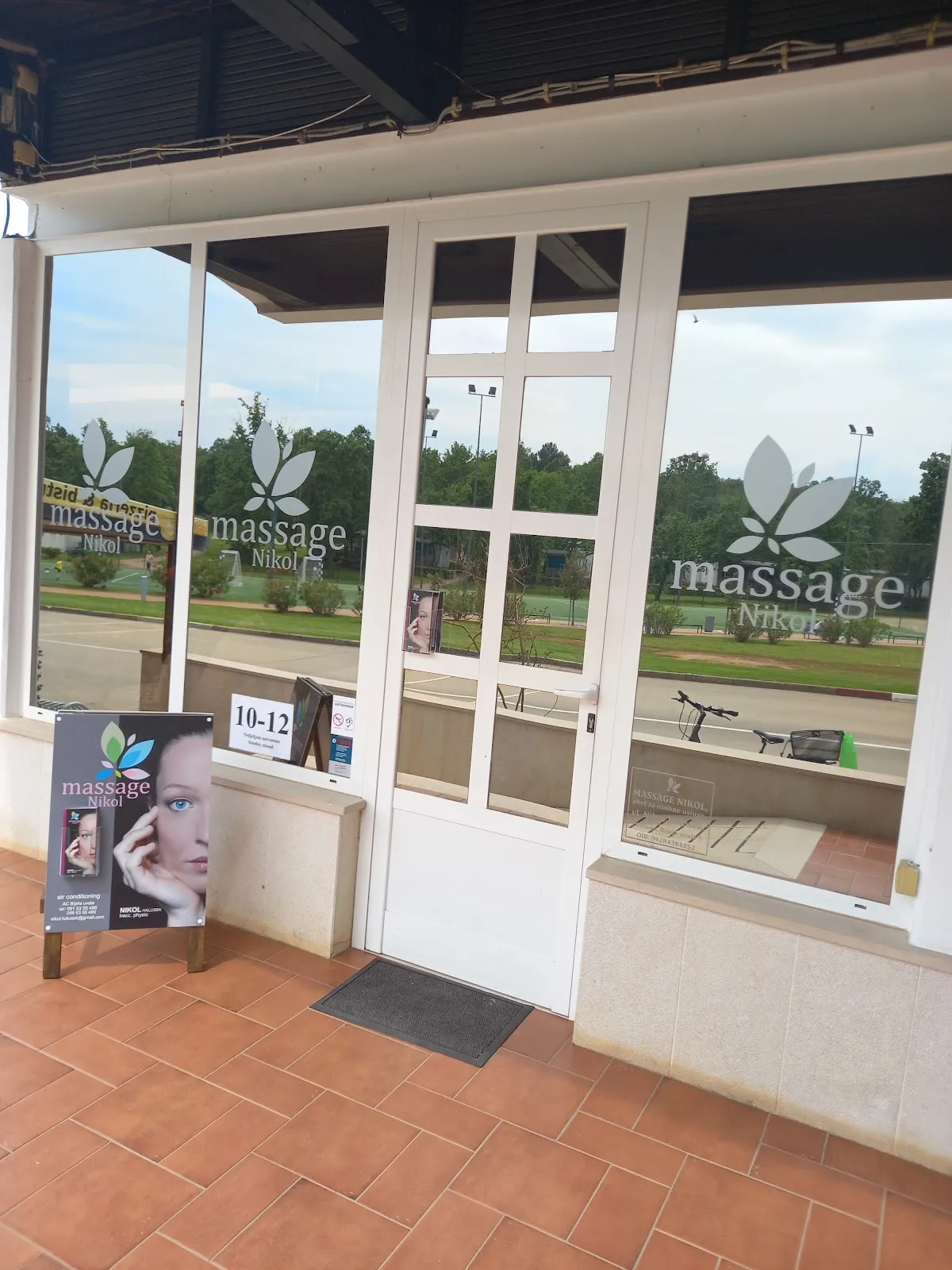 Massage Nikol