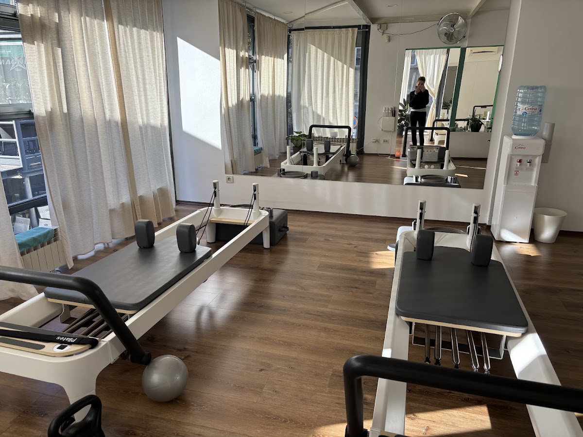 Reformer Oaza studio pilates d.o.o.