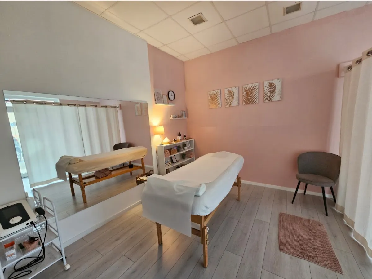 RELAX STUDIO - obrt za masažu i održavanje tijela