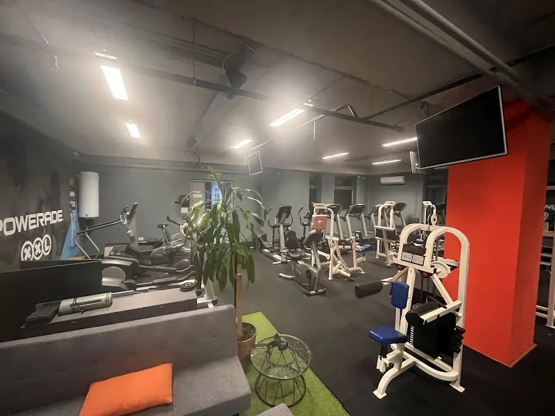 XXL Fitness i aerobic centar Kvatrić
